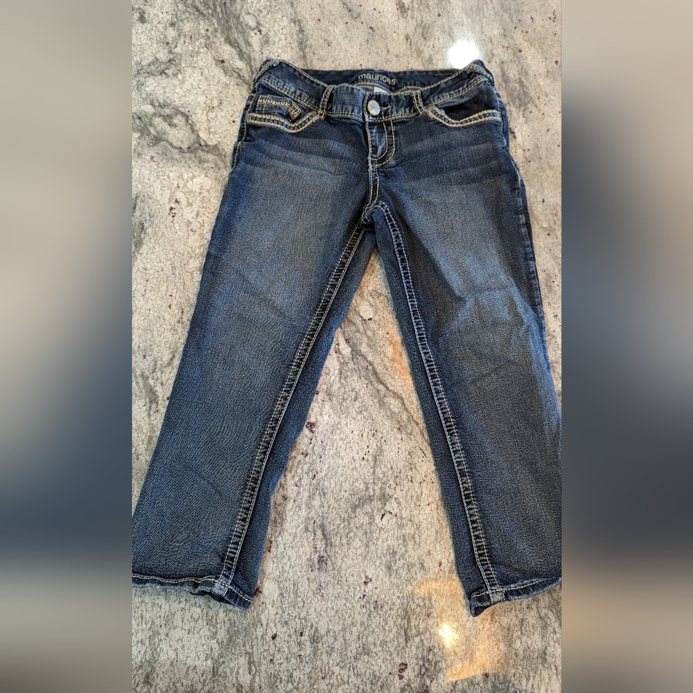Maurices 5/6 Capris - Picture 1 of 4